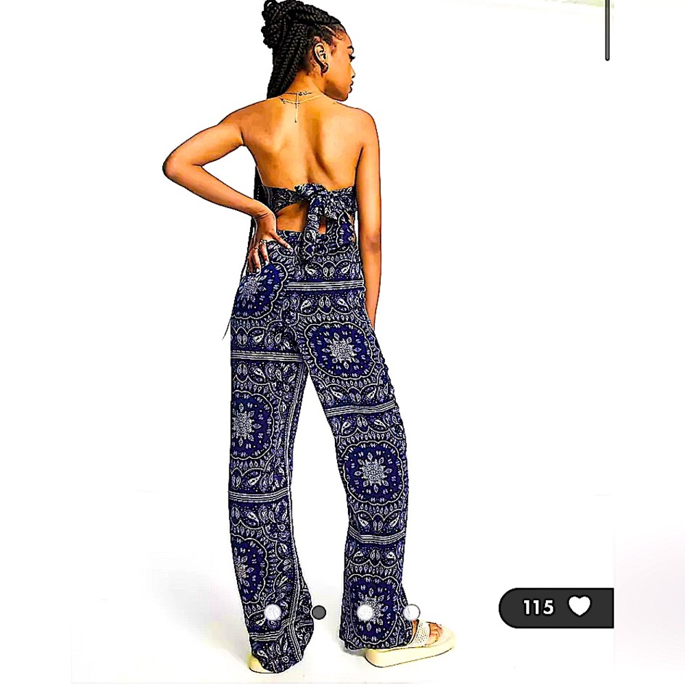 TALL wide leg pants NWT ( 🎁 3 tank tops comes with the buy).
